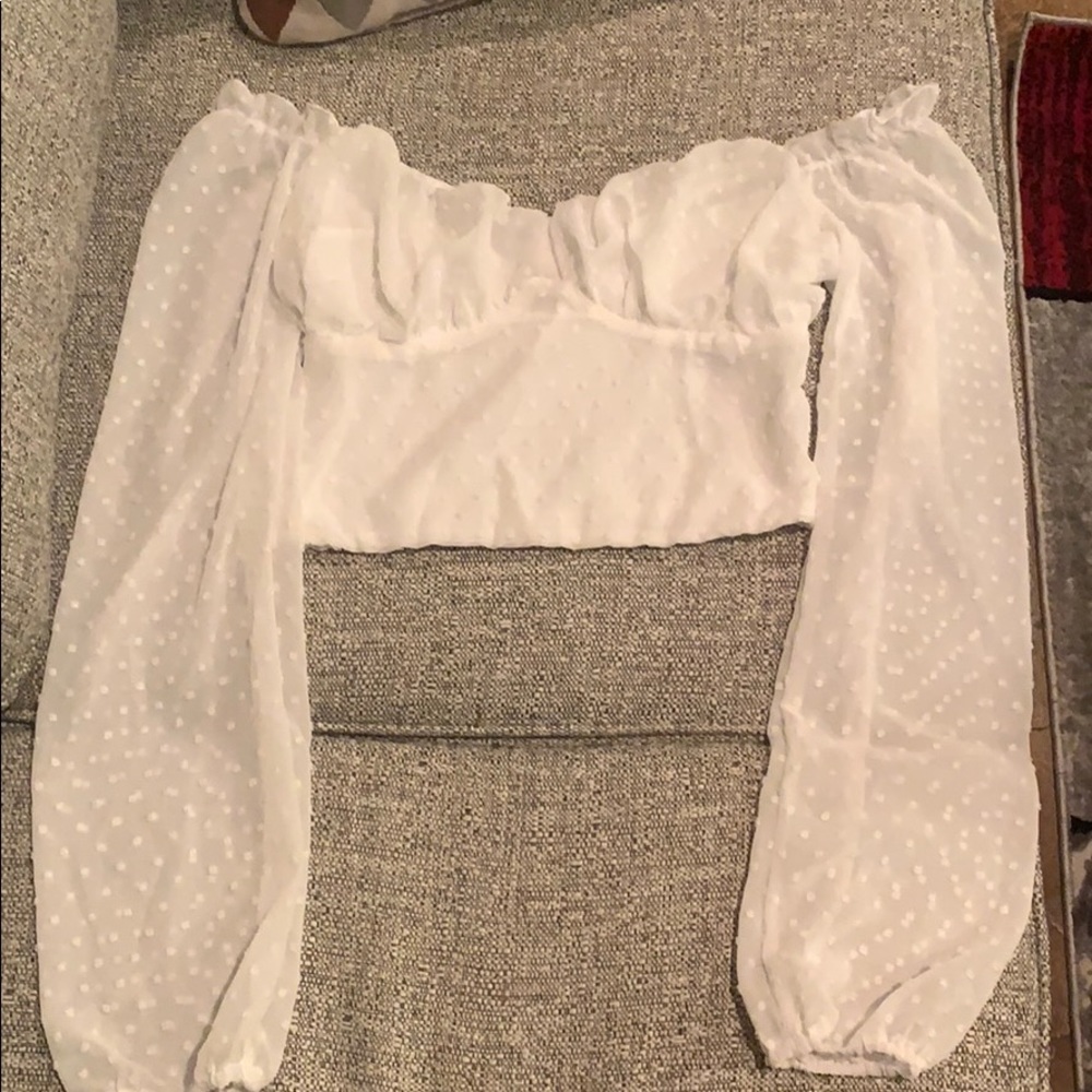 White polkadot long sleeve